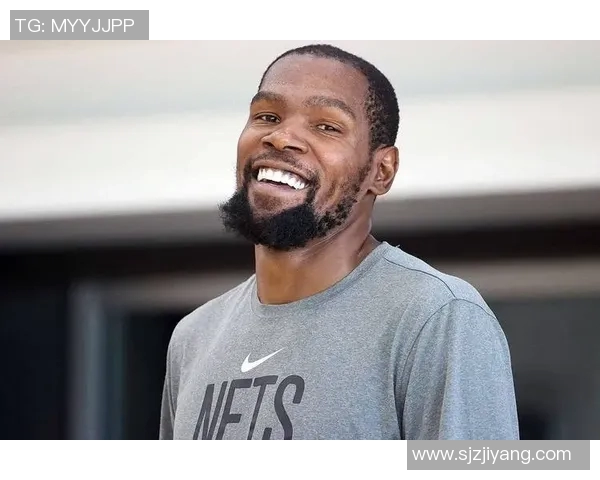 那不勒斯社媒发声回应争议事件引发广泛讨论与球迷反响